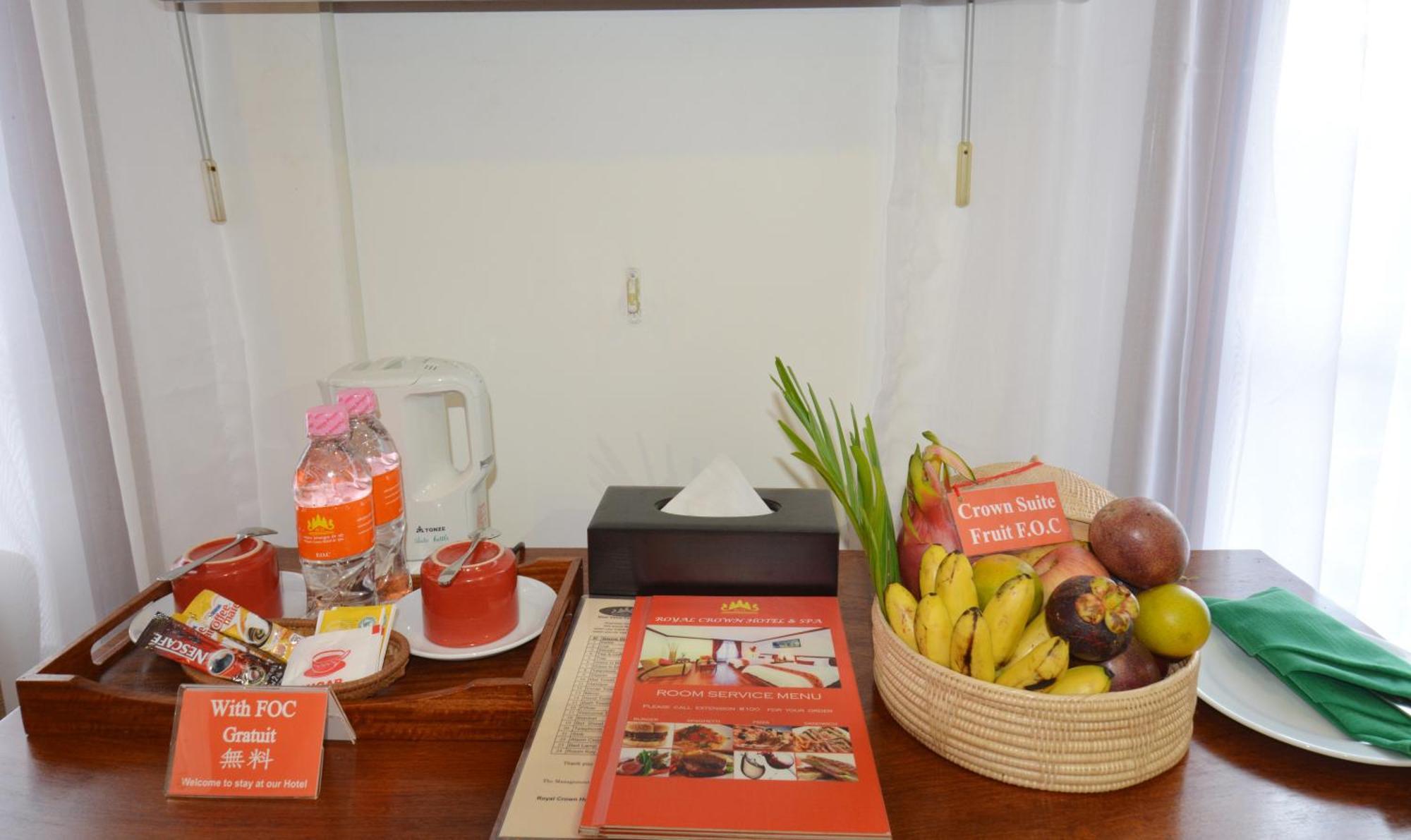 The Suite By Royal Crown Hotel Сиемрип Экстерьер фото