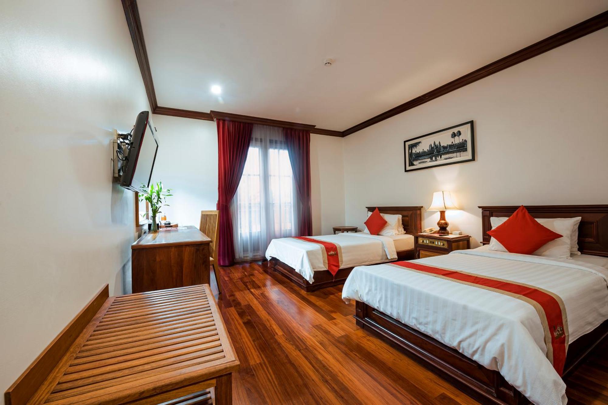 The Suite By Royal Crown Hotel Сиемрип Экстерьер фото