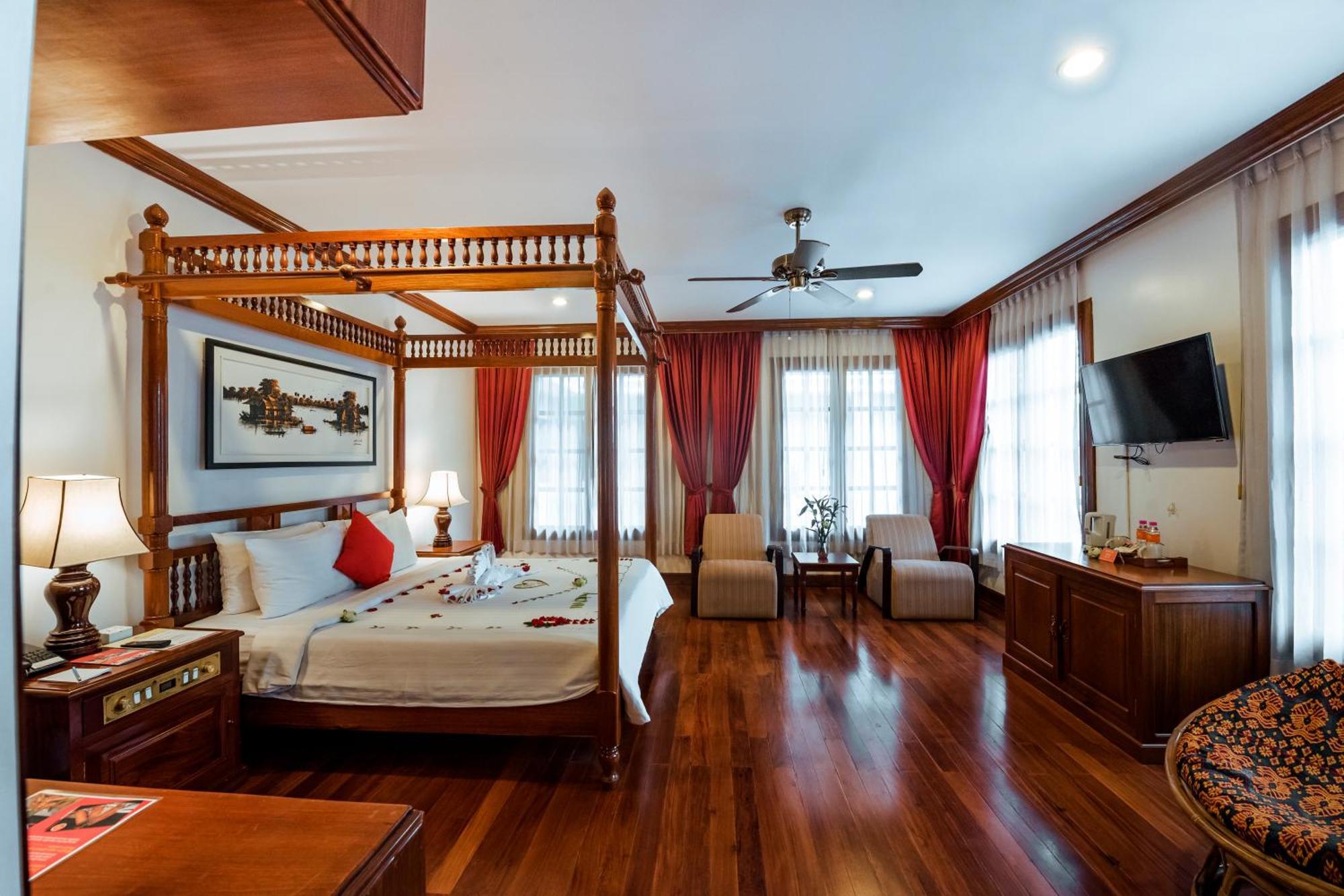 The Suite By Royal Crown Hotel Сиемрип Экстерьер фото